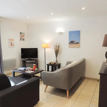 French Riviera Bay Retreat Apartment Arcachon