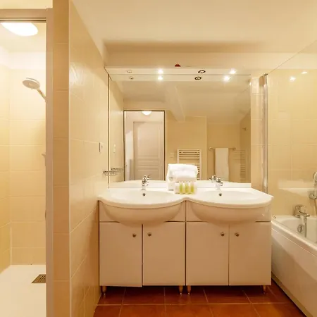 Apartment French Riviera Bay Retreat *